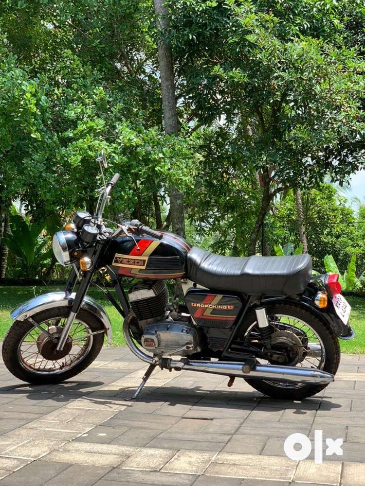 Yezdi roadking best sale olx