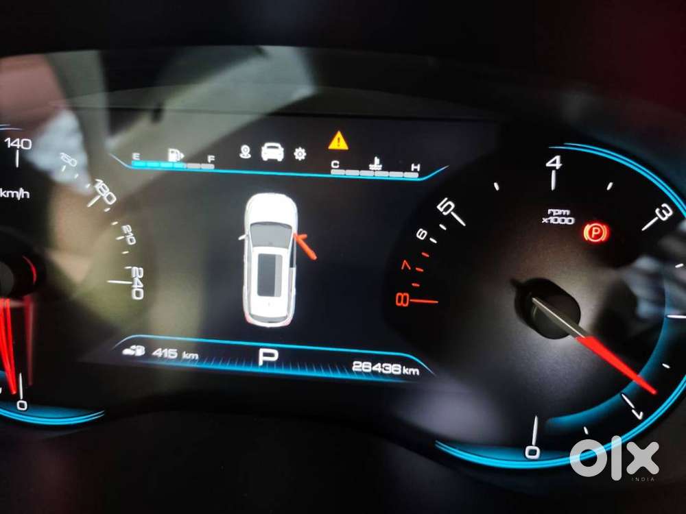 Mg Hector Plus 2021 Petrol 27200 Km Driven