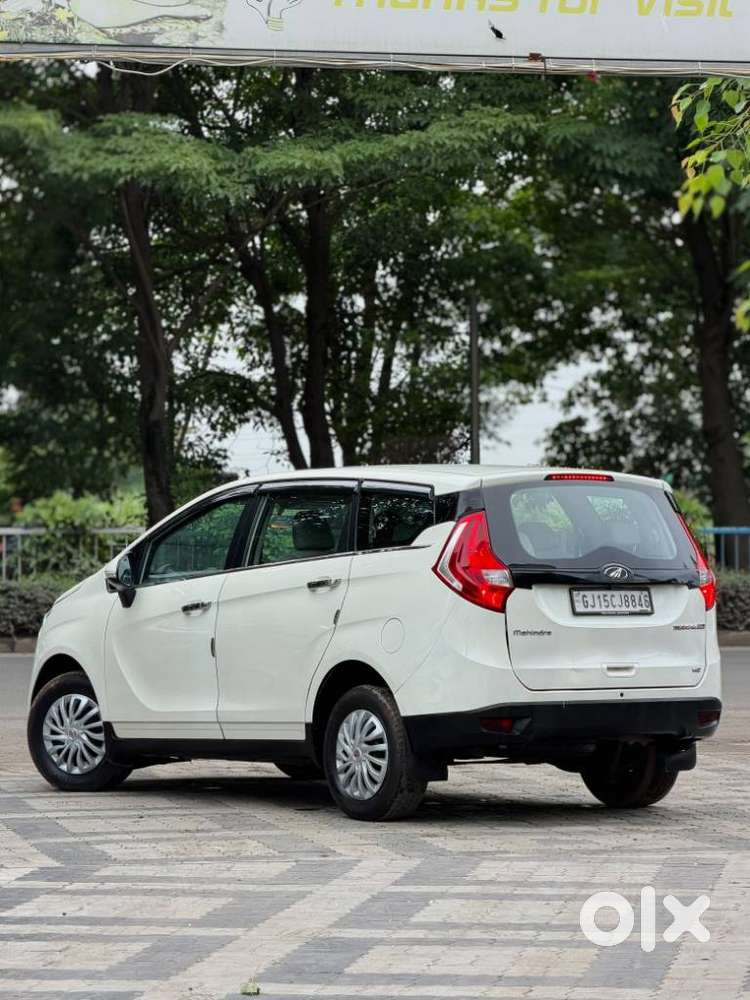 Mahindra Marazzo M2, 2020, Diesel