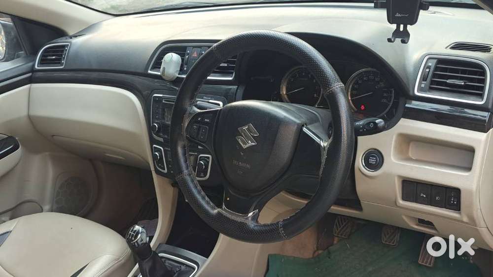 Maruti Suzuki Ciaz Zxi, 2015, Petrol