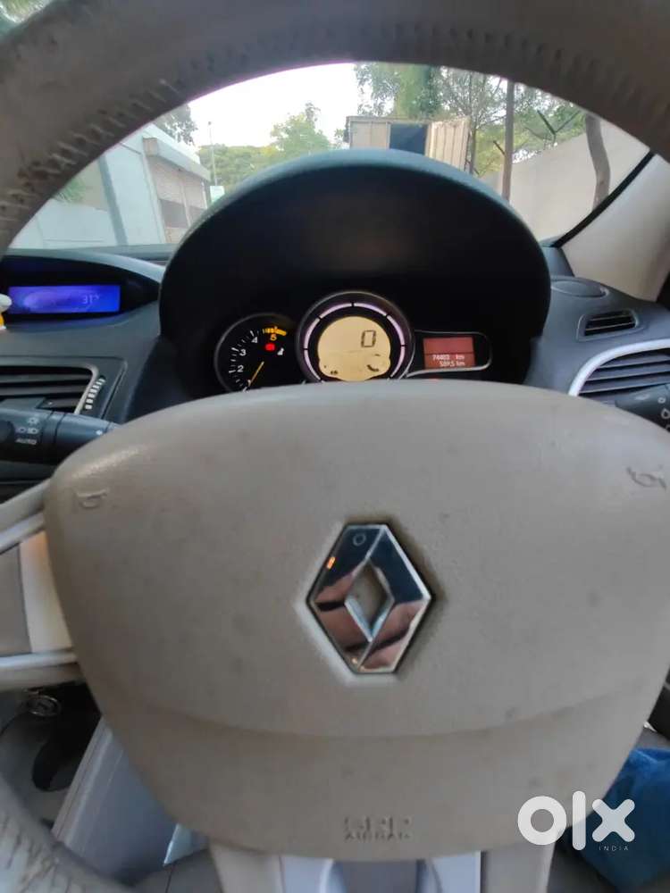 Renault Fluence Diesel Manual 2013