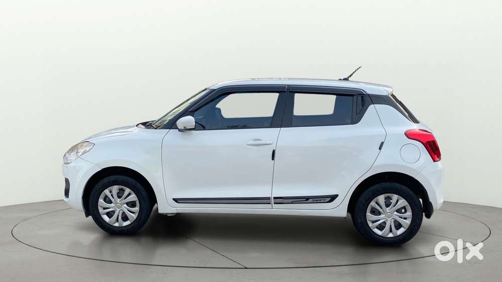 Maruti Suzuki Swift 2018 Vxi, 2020, Petrol