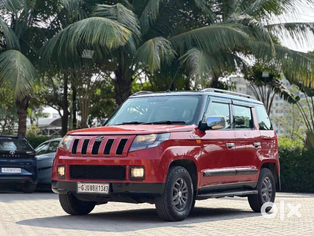 Mahindra Tuv 300 T10 Dual Tone, 2018, Diesel