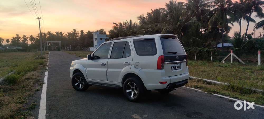 Tata Safari Storme 2014