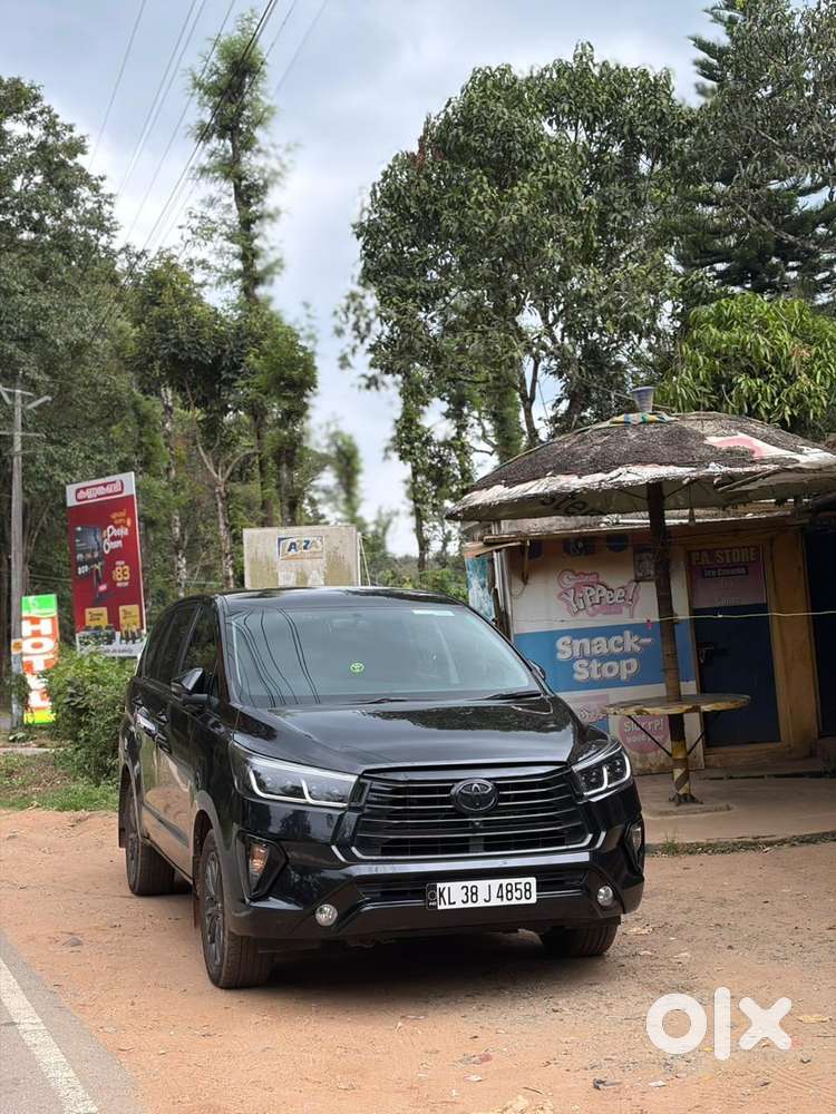 Toyota Innova Crysta 2.4 G Plus Mt 8 Str, 2021, Diesel