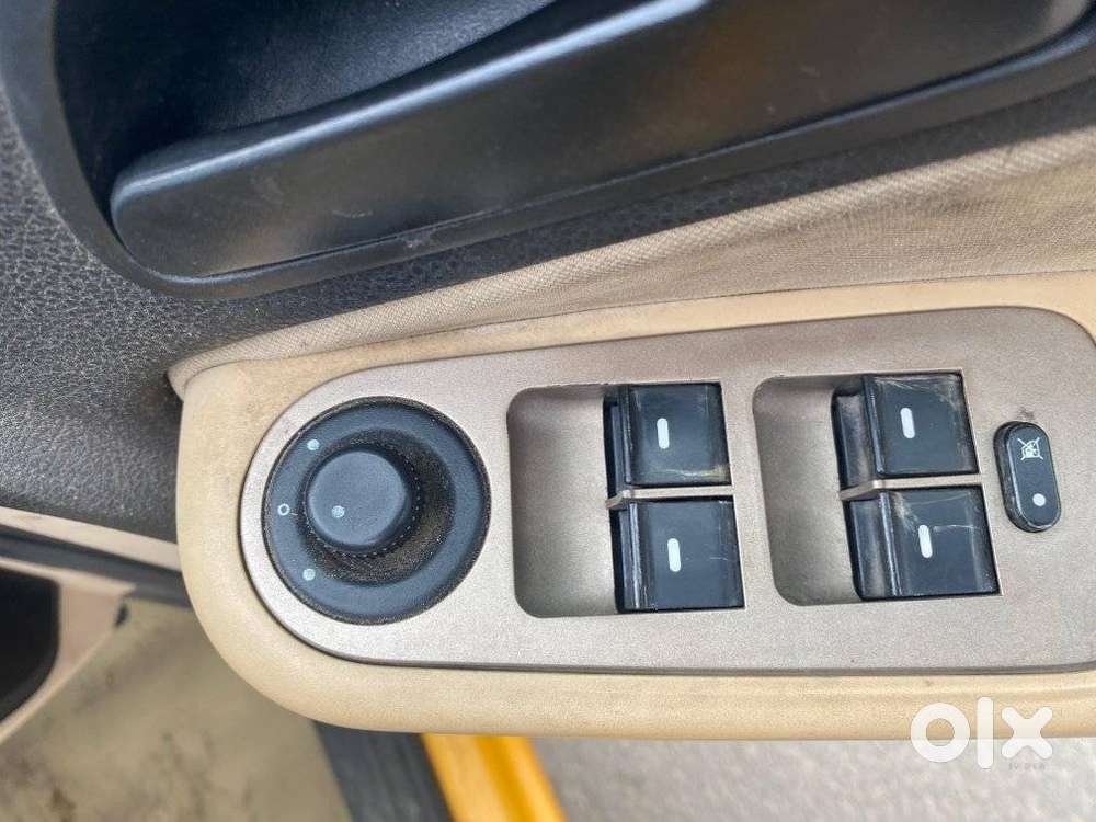 Tata Indica Vista Quadrajet Ls, 2012, Diesel