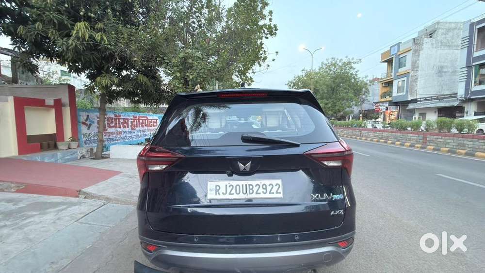 Mahindra Xuv700 2021 Petrol Well Maintained