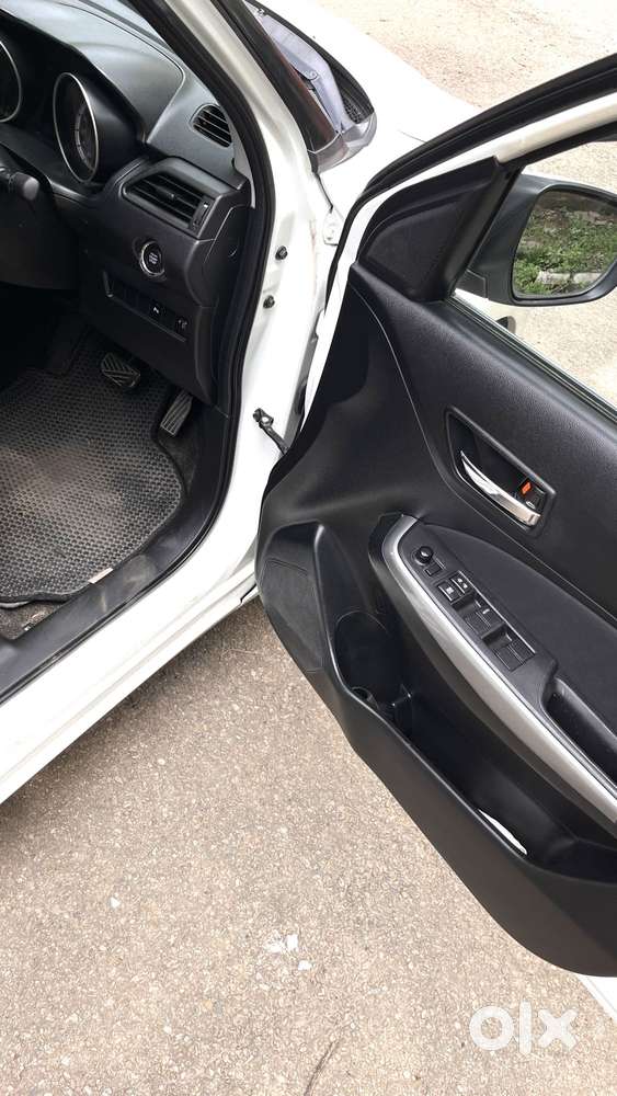 Maruti Suzuki Swift Amt Zdi, 2018, Diesel