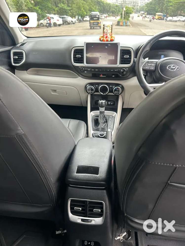 Hyundai Venue 1.0 Sx (o) Turbo Dct, 2024, Petrol