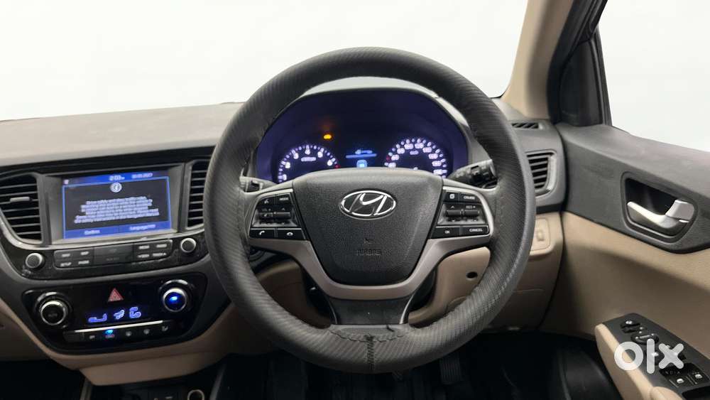 Hyundai Verna 1.6 Vtvt Sx, 2019, Petrol
