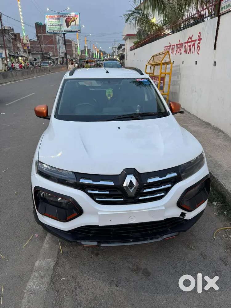 Mahindra Tuv 300 2016
