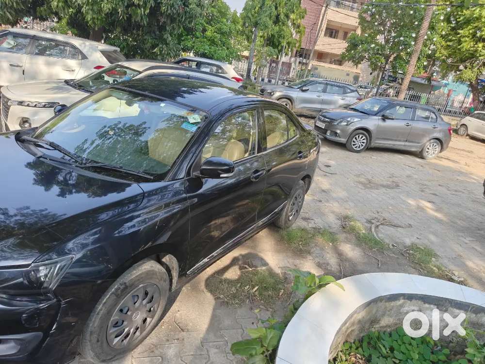 Maruti Dzire 1.2 Vxi Cng 2025
