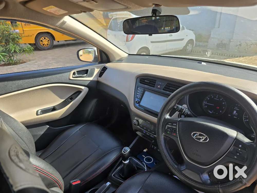 Hyundai I20 Asta (o) Full Option   2016 Well Maintained