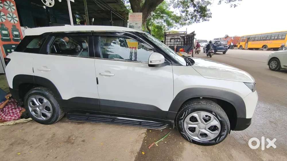 Maruti Suzuki Brezza 2022 Lxi Smart Hybrid