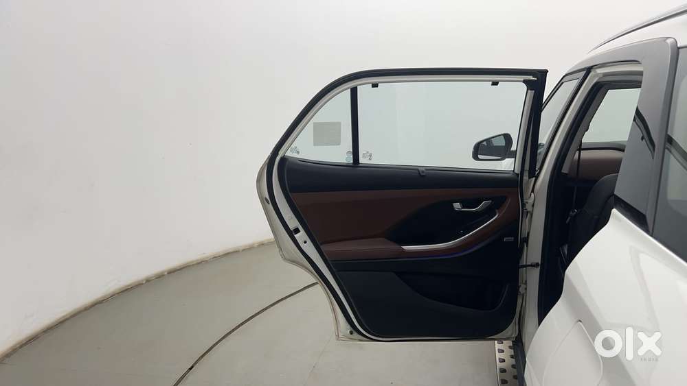 Hyundai Alcazar 2.0 Platinum (o) Petrol At 7 Str, 2021, Petrol