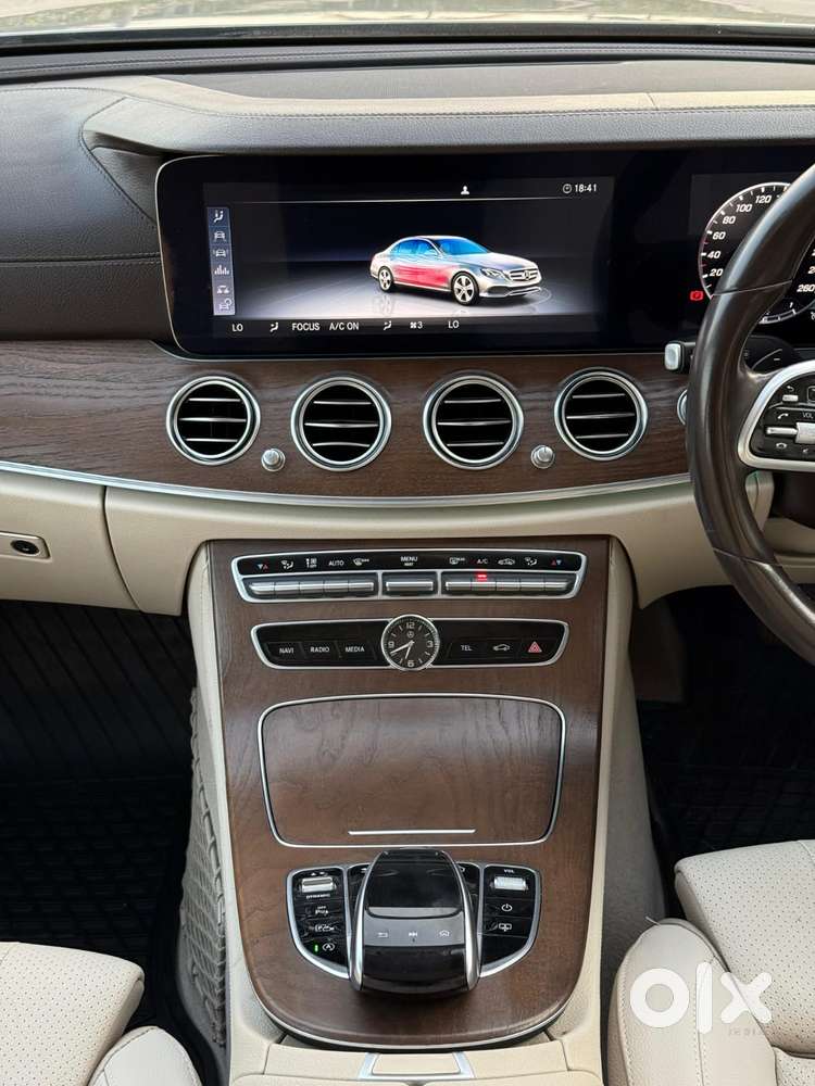Mercedes-benz E-class E220d Lwb, 2019, Diesel