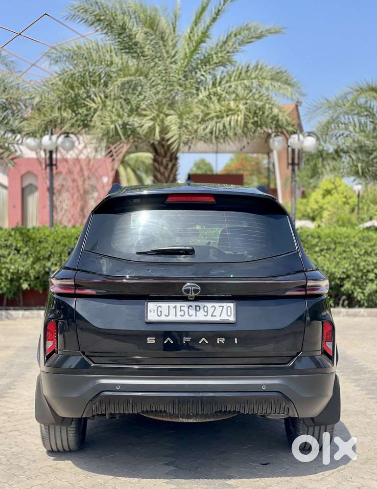 Tata Safari Accomplished Plus Dark Edition At, 2024, Diesel