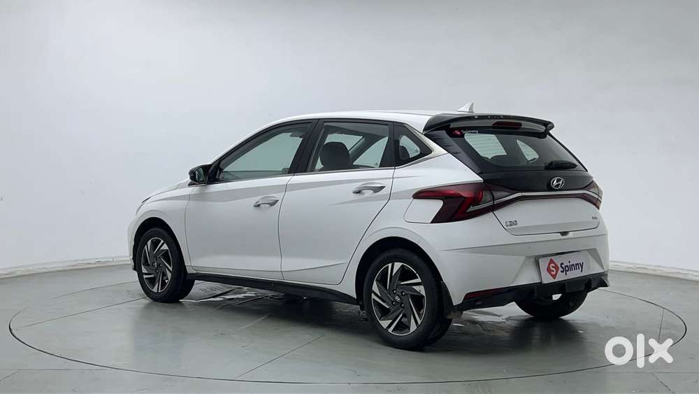 Hyundai New I20 1.2 Asta (o) Ivt, 2023, Petrol