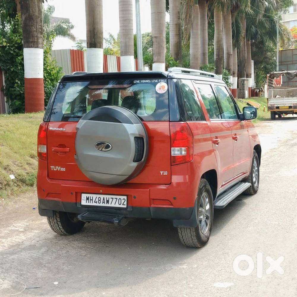 Mahindra Tuv 300 T10 Opt, 2018, Diesel