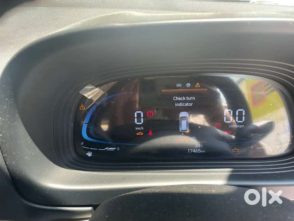 Hyundai Venue 2023 Petrol Well Maintained