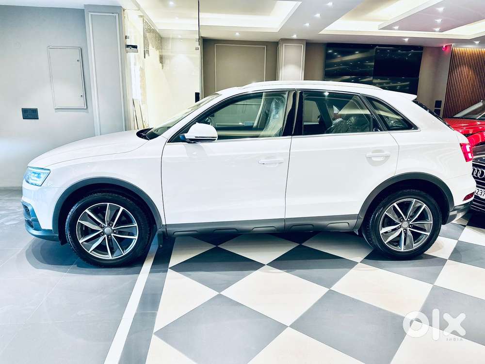 Audi Q3 35 Tdi Quattro Premium, 2018, Petrol