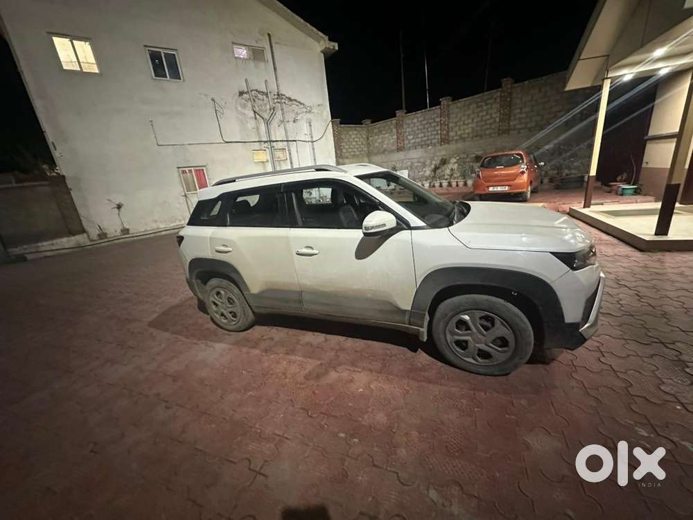 Maruti Suzuki Brezza 2023 Petrol 34000 Km Driven