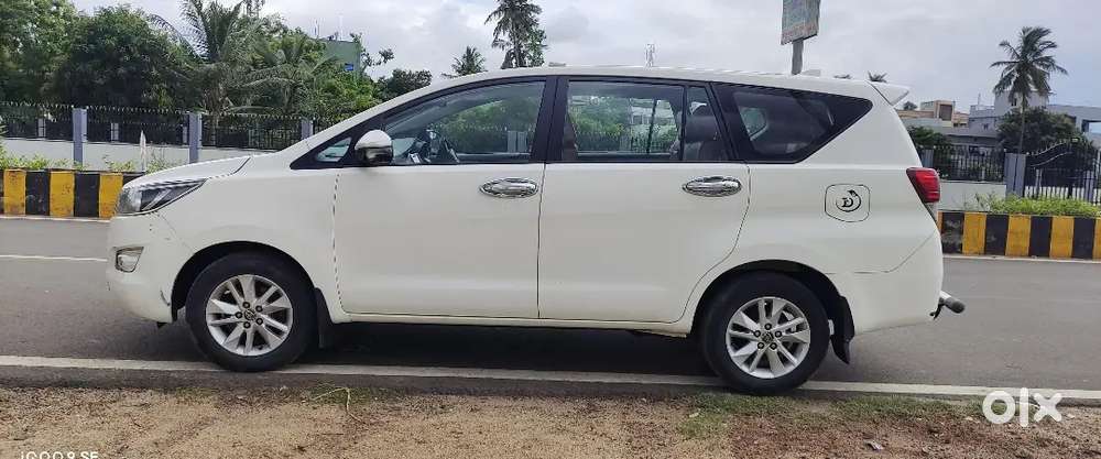 Toyota Innova Crysta