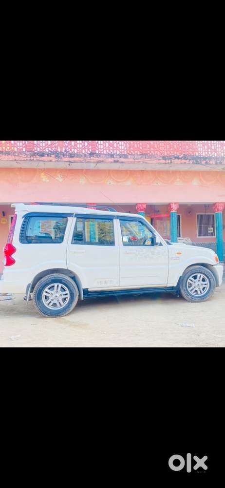 Mahindra Scorpio 2013
