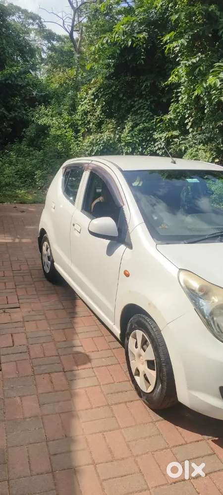 Maruti Suzuki A-star Zxi 2011 Petrol