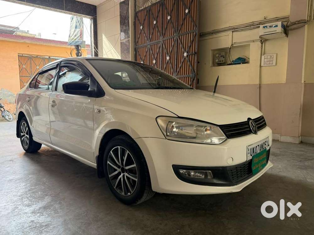 Volkswagen Petrol Manual 2011