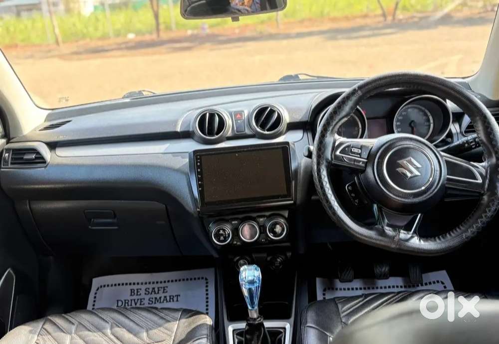 Maruti Suzuki Swift Vxi + Manual, 2022, Petrol
