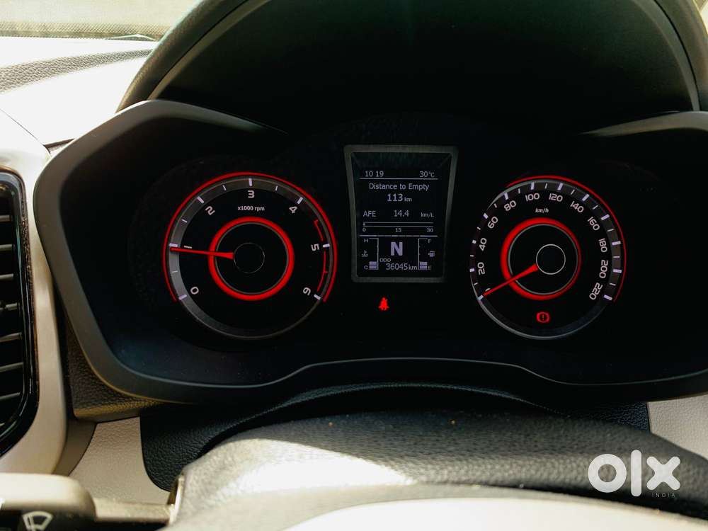 Mahindra Xuv300 W8 Diesel, 2019, Diesel