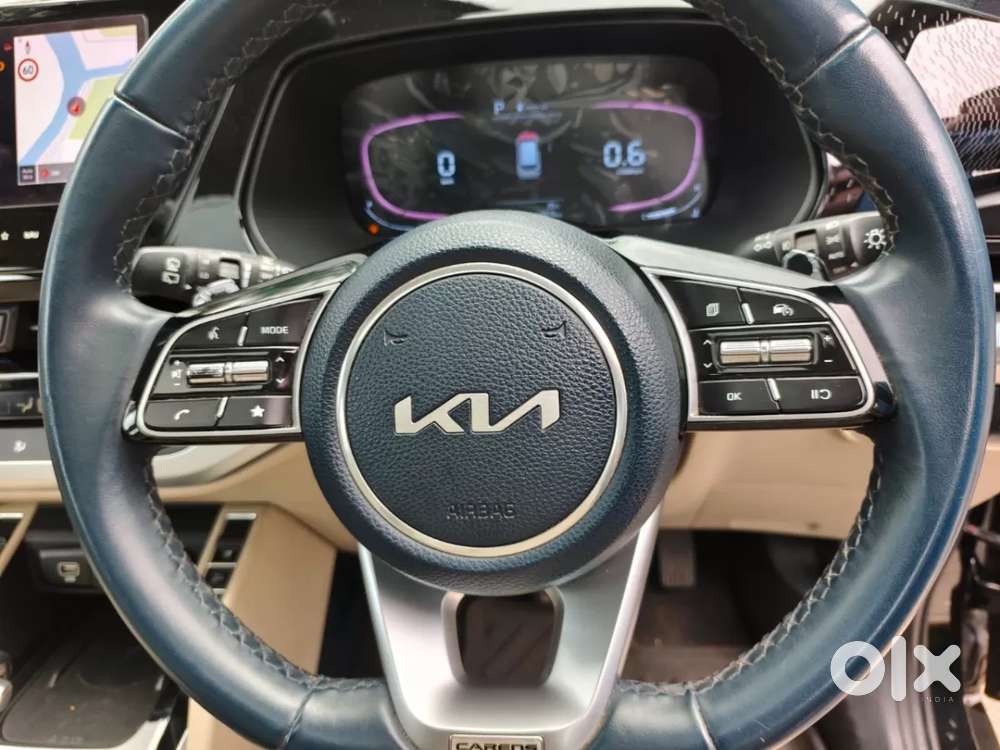 Kia Carens 1.4 Luxury Plus Dct 7 Str, 2022, Petrol