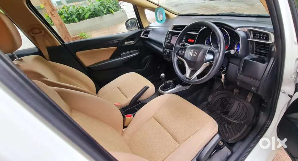 Honda Jazz [2015-2018] Petrol Manual