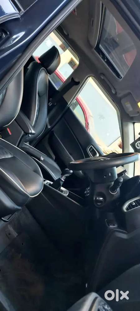 Hyundai Venue 2021 Diesel 82000 Km Driven