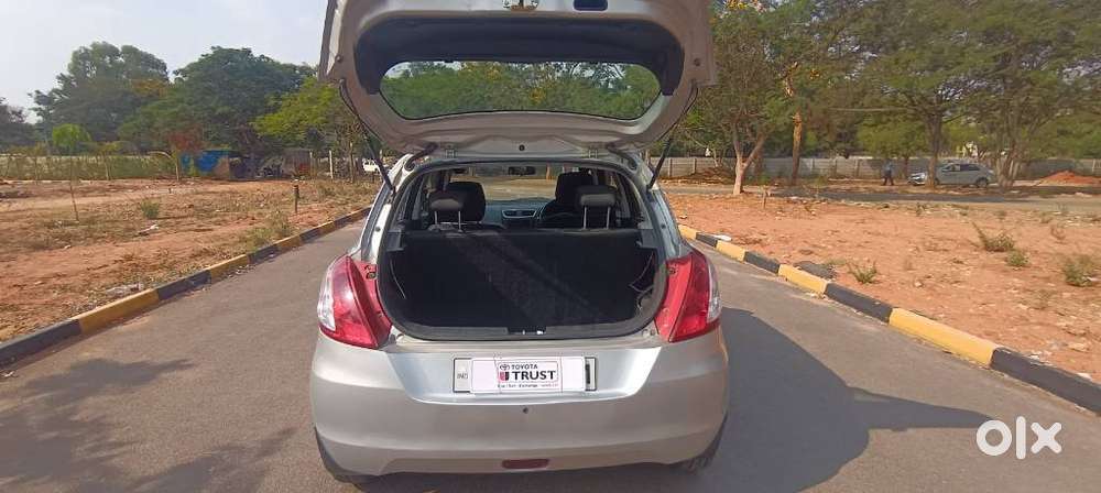 Maruti Suzuki Swift Vxi, 2014, Petrol