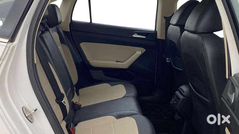 Volkswagen Virtus 1.0 Topline Tsi At, 2023, Petrol