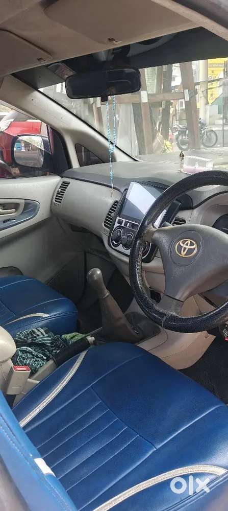 Toyota Innova 2013 Diesel 145000 Km Driven