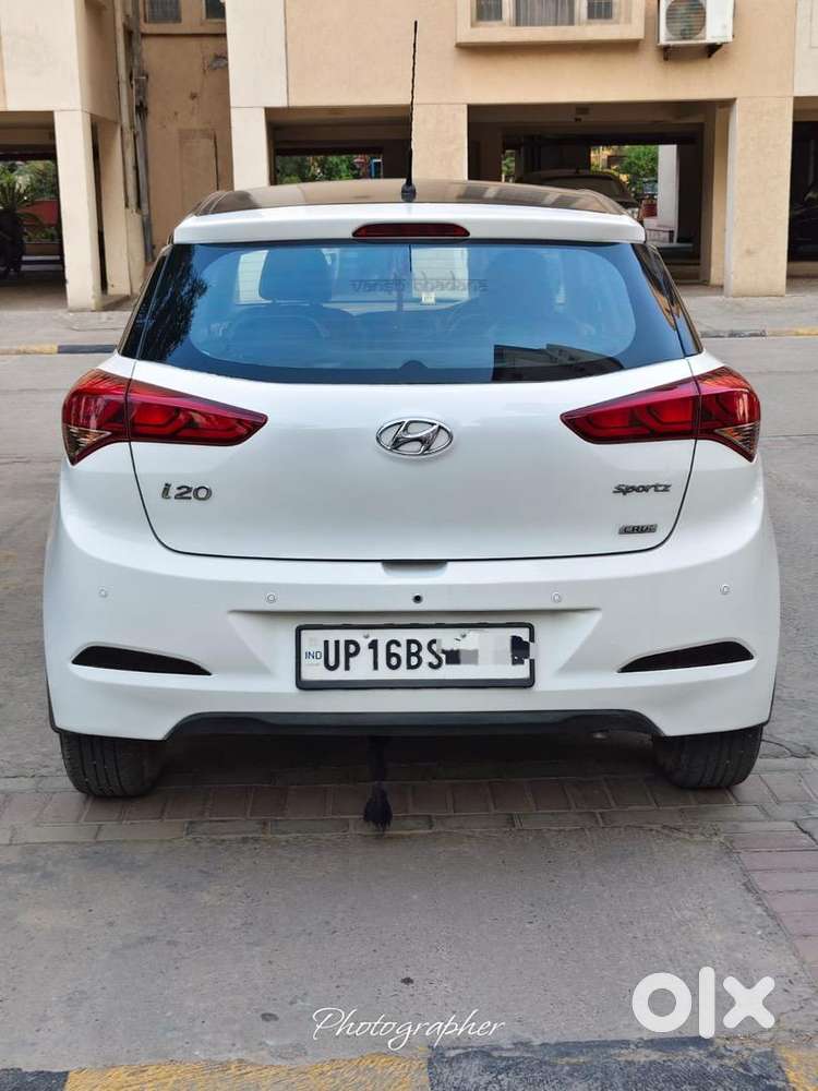 I20 Sportz + 2018 Model 1st Owner 50000 Km With Service Record