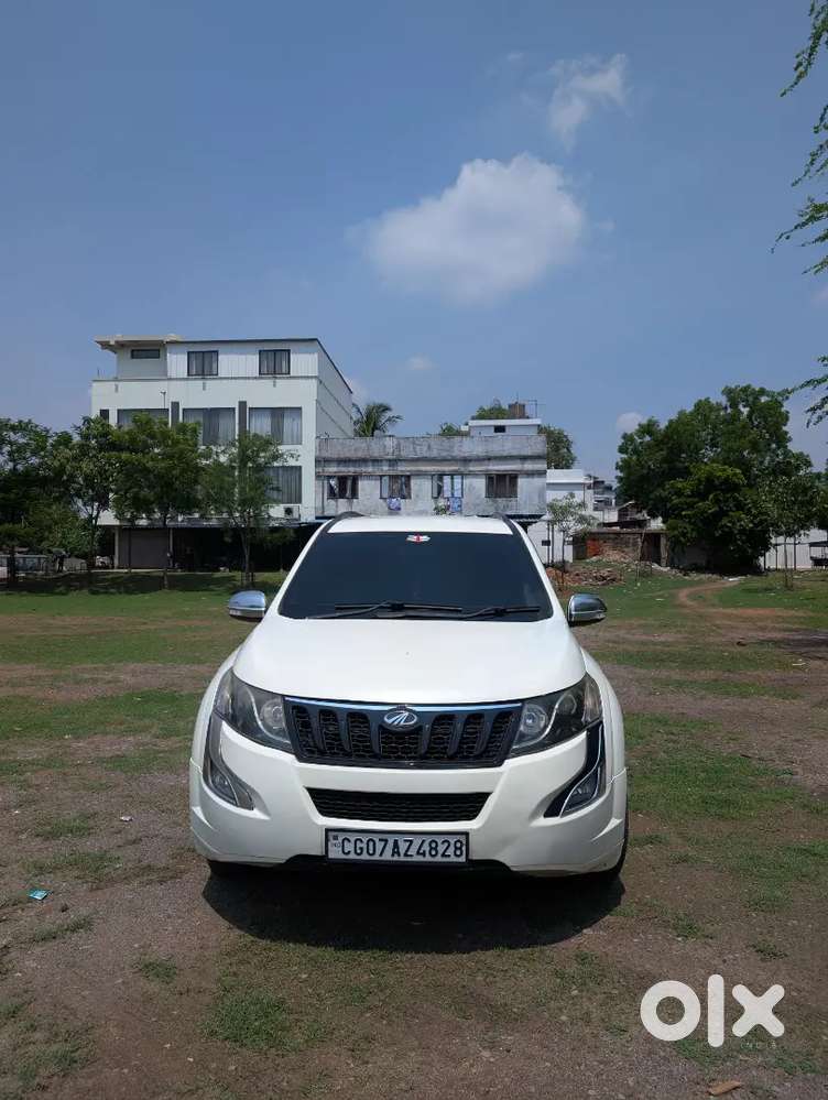 Mahindra Xuv500 2016 Diesel 95000 Km Driven
