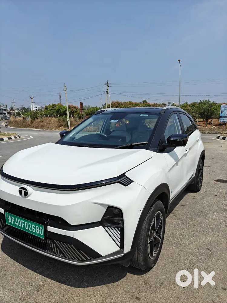 Tata Nexon Ev Top-end , With Sunroof And Fast Charger Available, Jbl
