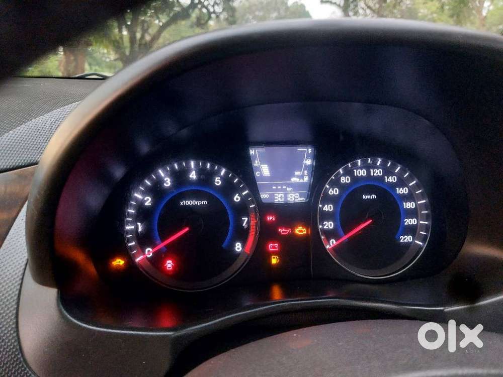 Hyundai Verna 1.6 Sx Vtvt, 2016, Petrol