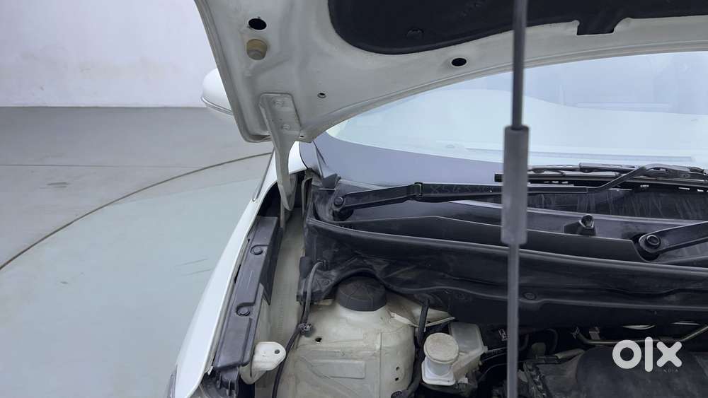 Maruti Suzuki Ertiga Zxi Plus At Shvs, 2024, Petrol