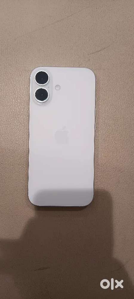 iPhone 17 256gb white colour 7 days piece