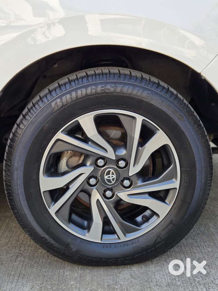 Toyota Innova Crysta [2020-ongoing] 2.4 Zx At 7 Str, 2022, Diesel