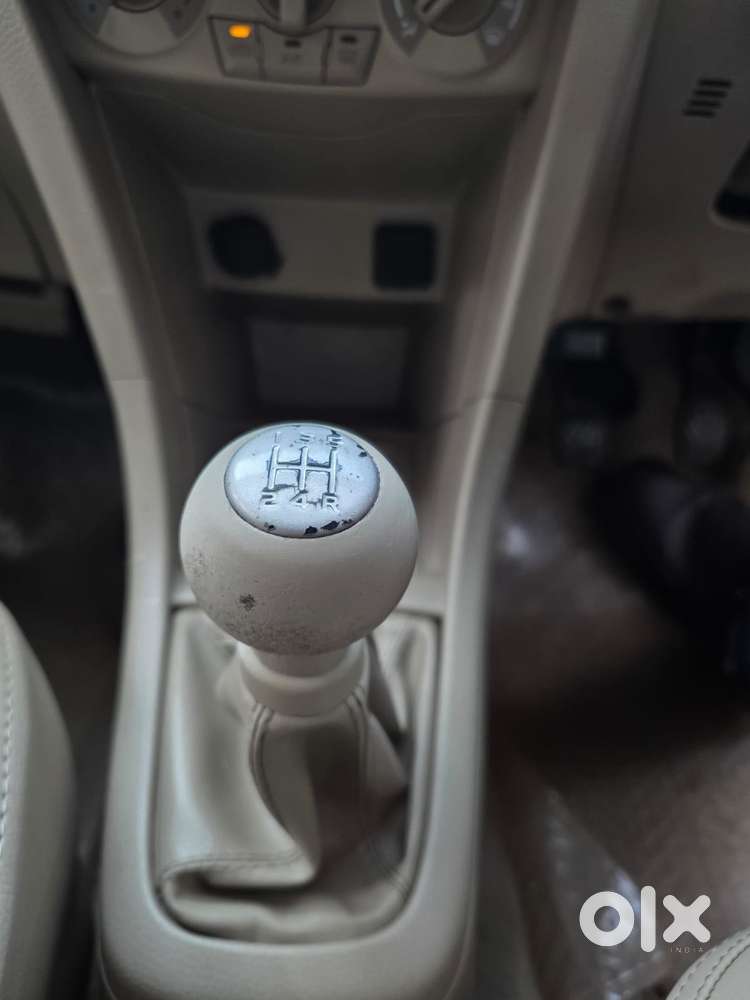 Maruti Suzuki Ertiga 1.5 Zxi, 2015, Petrol
