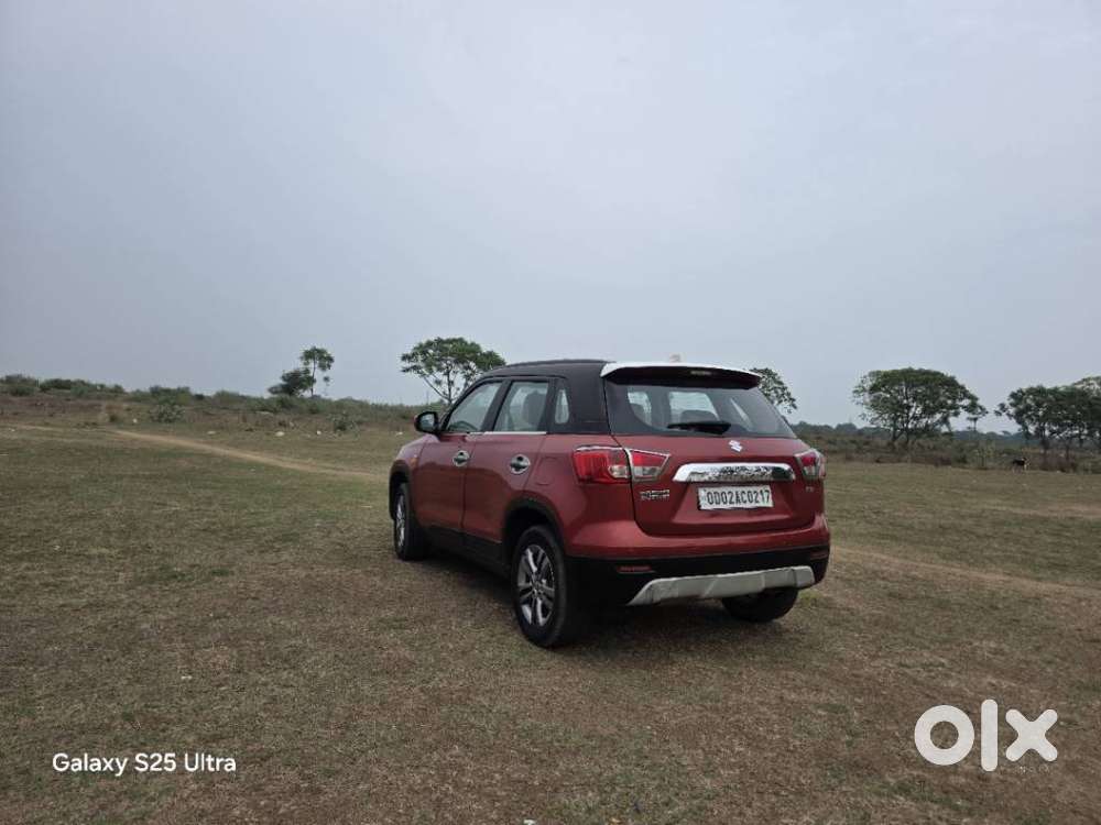Maruti Suzuki Brezza Zdi+ Dual Tone, 2016, Diesel