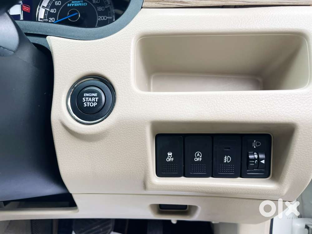 Maruti Suzuki Ciaz Alpha 1.5 At Dual Tone, 2022, Petrol