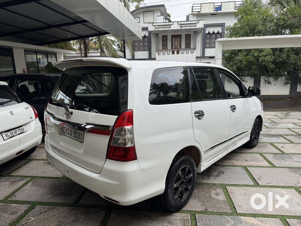 Toyota Innova, 2010, Diesel