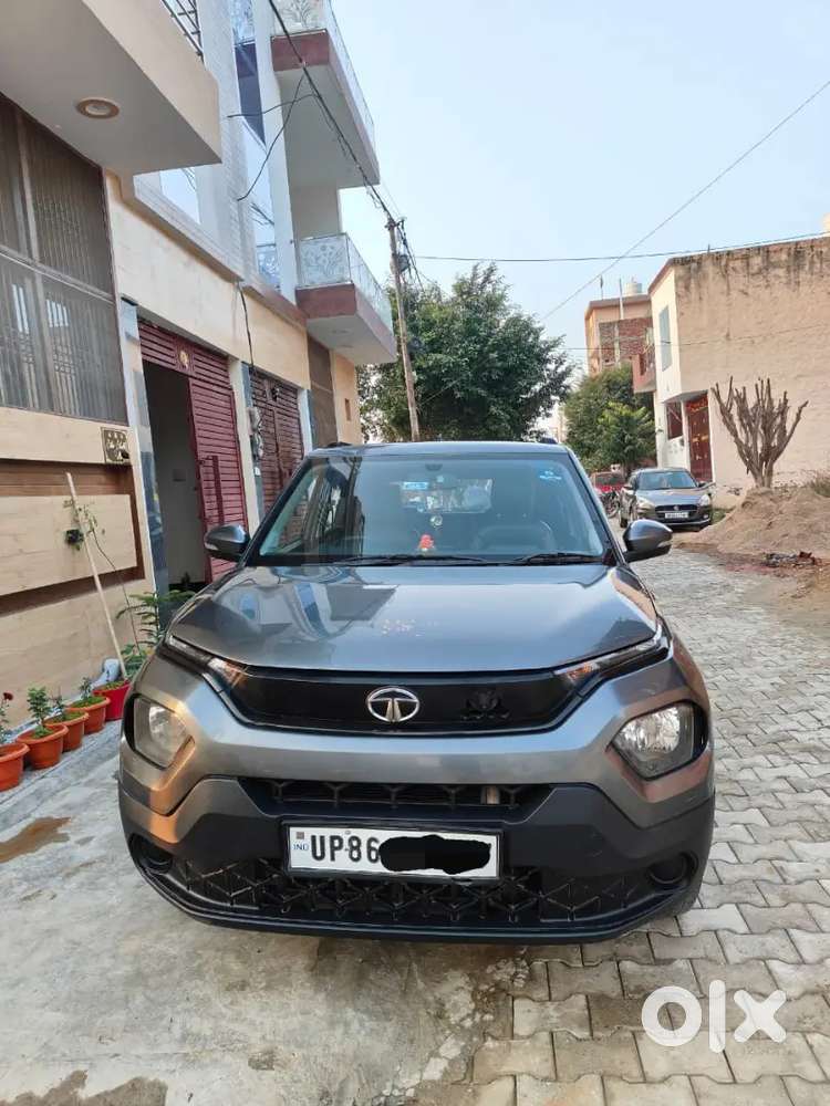 Urgent Sale !! October 2022 Hai Showroom Condition Car
